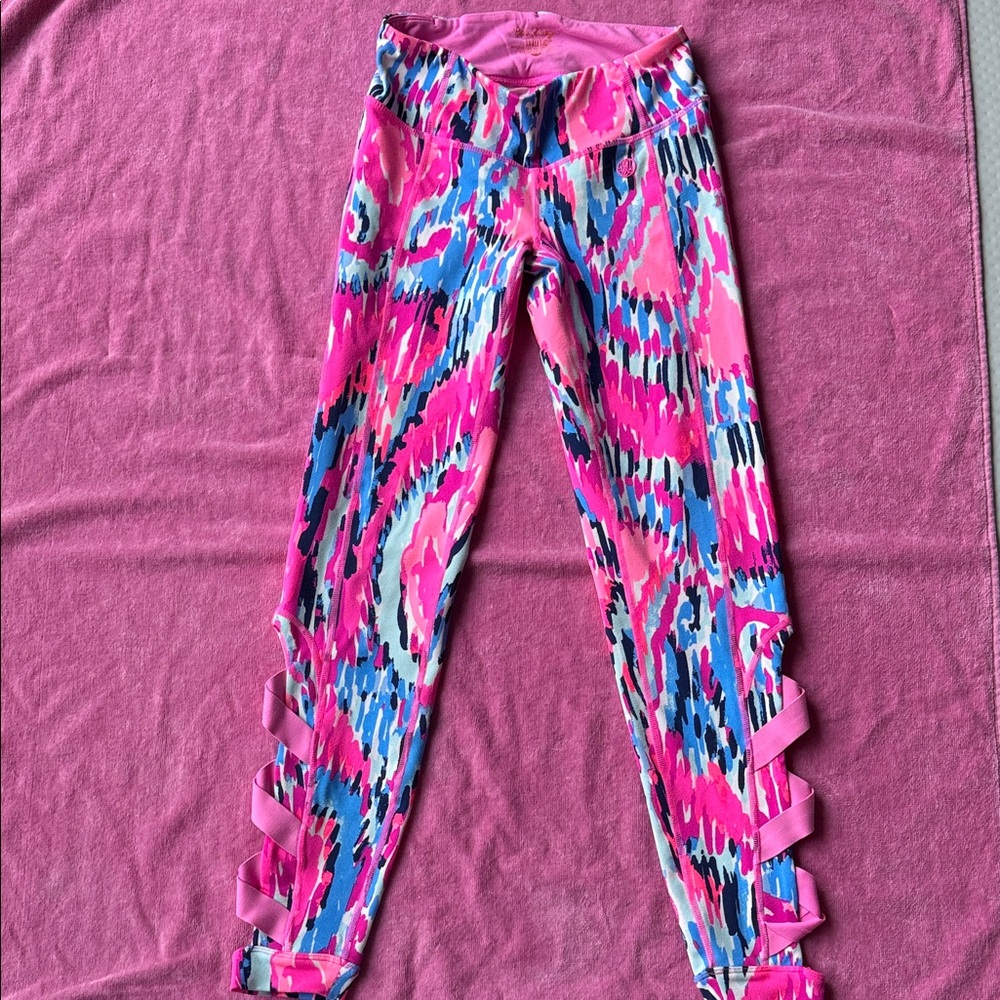 Lilly Pulitzer full length Luxeletic Leggings with side detail